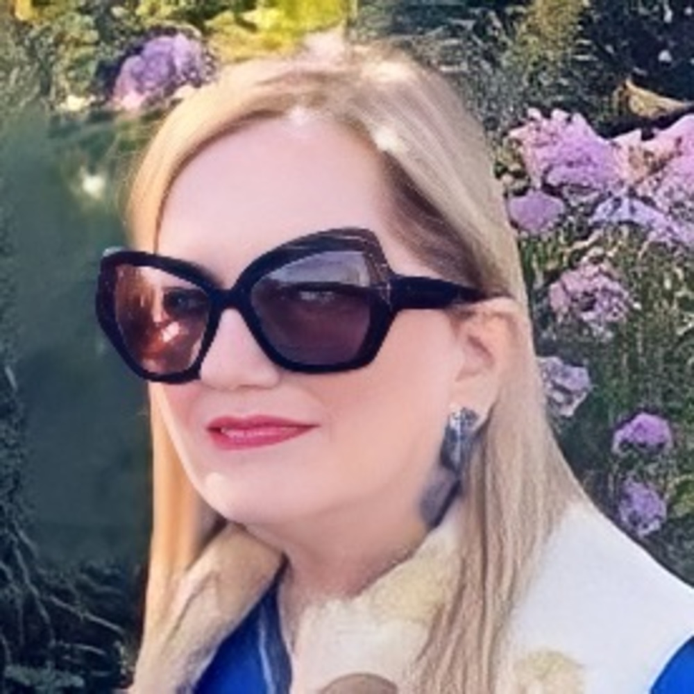 Meet your Posher, Donna e.